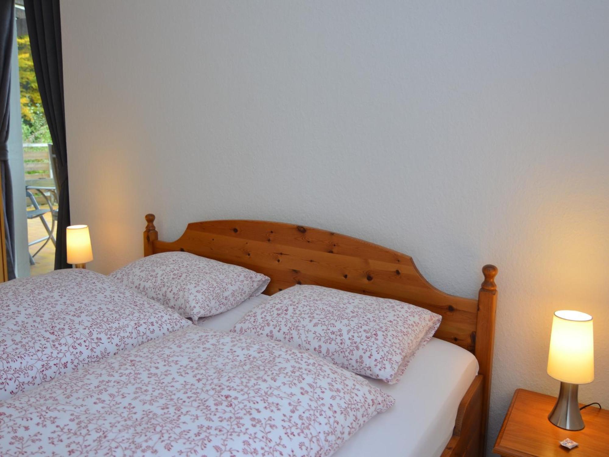 Spacious Apartment In Weser Uplands With Garden Bad Pyrmont Exterior photo
